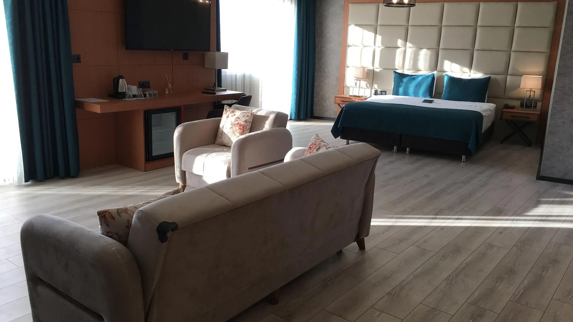Grand Vaves Hotel Трабзон