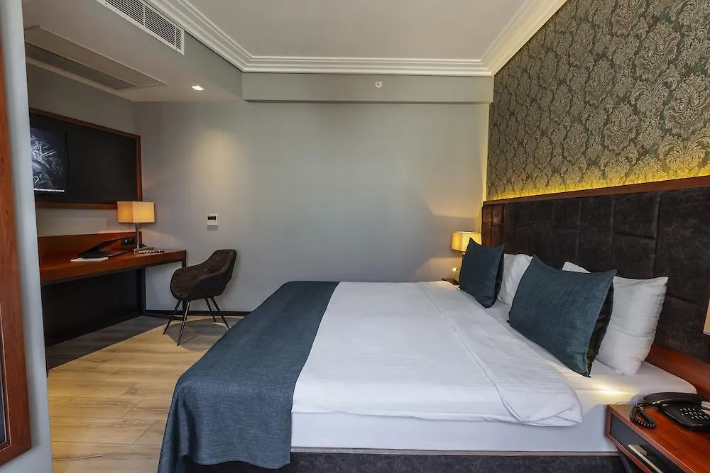 Grand Vaves Hotel Трабзон